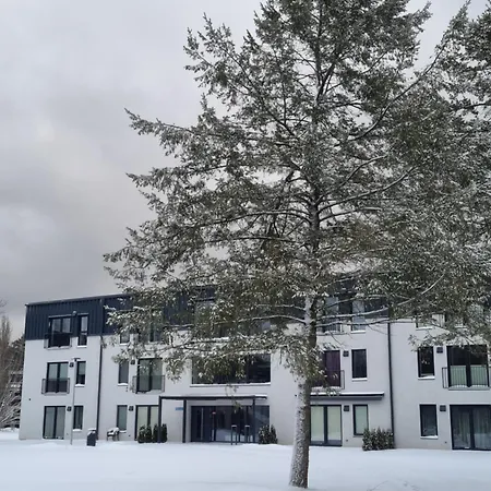Albatross Green Apartment Ķesterciems Extérieur photo